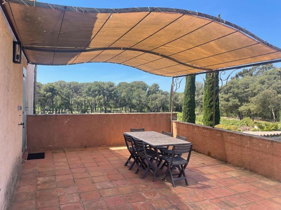 Appartement Unique Dans Le Domaine De La Sangliere Bormes-les-Mimosas Zewnętrze zdjęcie